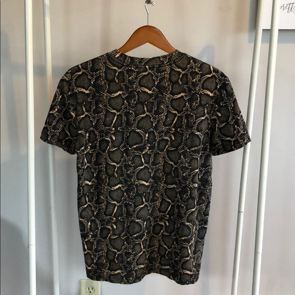 H&M Snake Print Tee - Picture 4 of 4